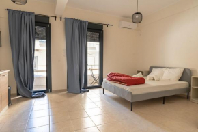 Ag. Ioannis metro station studio 1 bed 2 pers